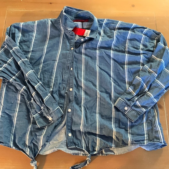 Tops - Striped denim shirt size extra large